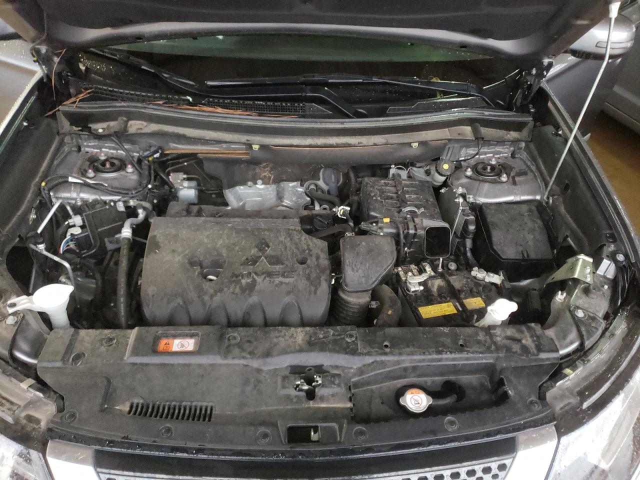 Photo 7 from auction – 2019 MITSUBISHI OUTLANDER with VIN JA4AD3A30KZ014234