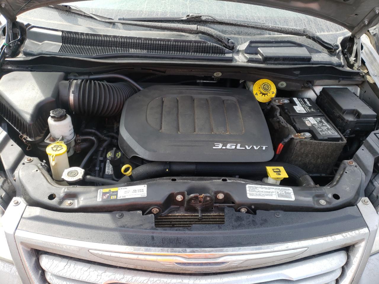 Photo 7 from auction – 2014 CHRYSLER TOWN & COU with VIN 2C4RC1BG3ER225394