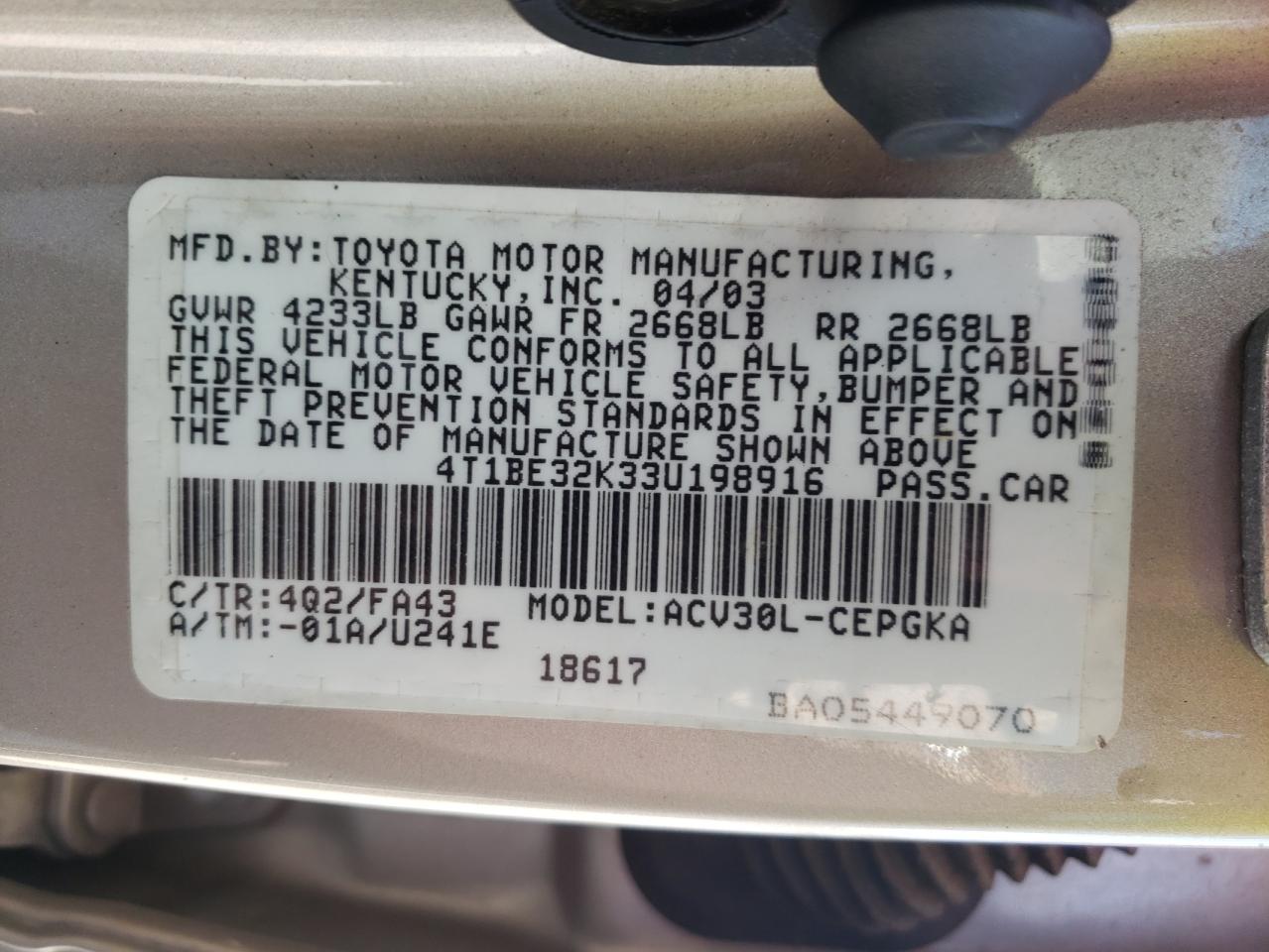 Photo 10 from auction – 2003 TOYOTA CAMRY LE with VIN 4T1BE32K33U198916