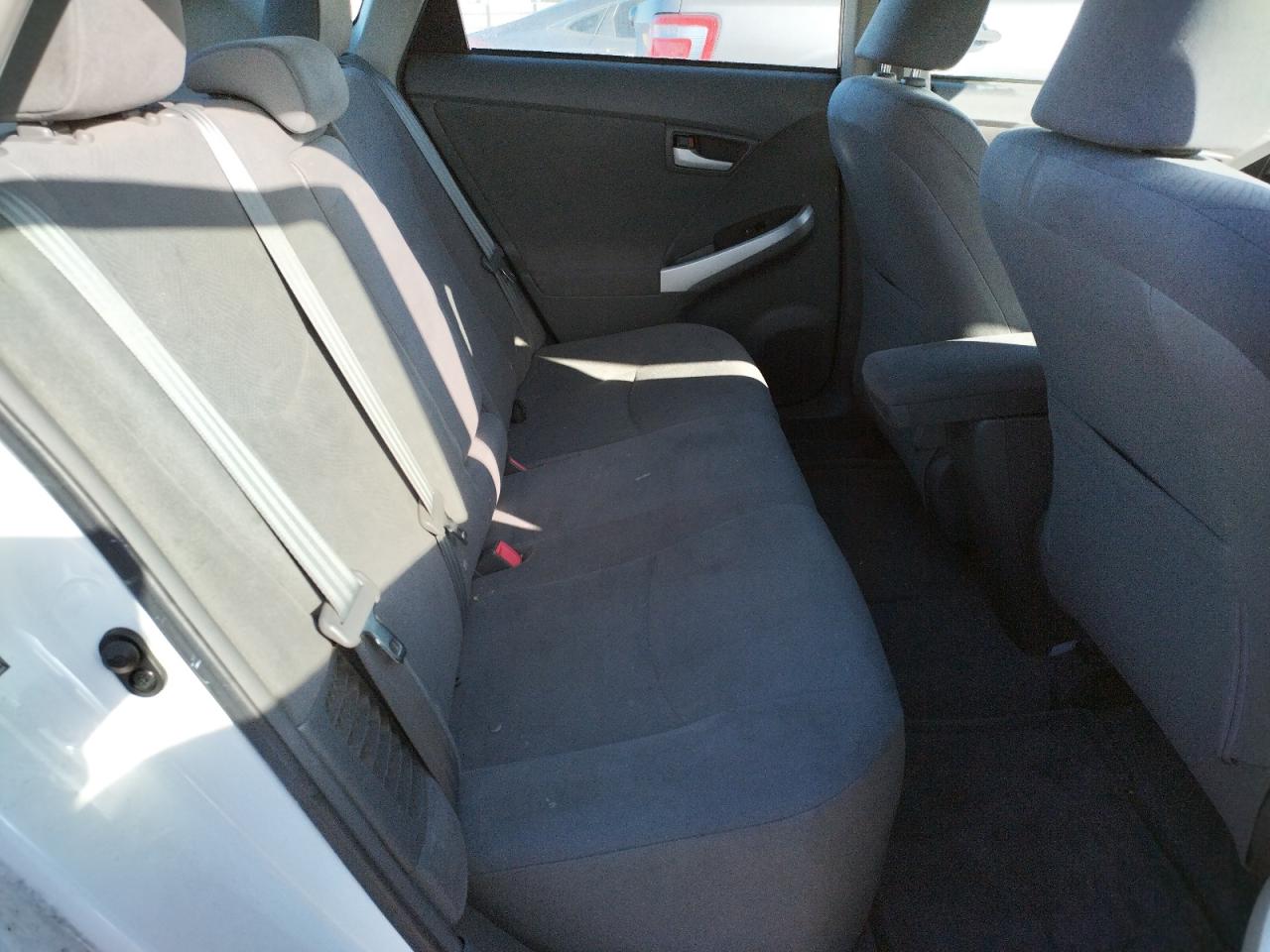 Photo 6 from auction – 2010 TOYOTA PRIUS with VIN JTDKN3DU8A0084871