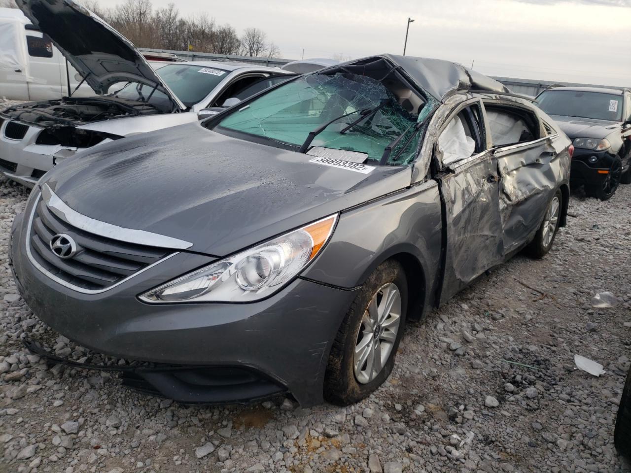 Photo 2 from auction – 2014 HYUNDAI SONATA GLS with VIN 5NPEB4AC0EH894110