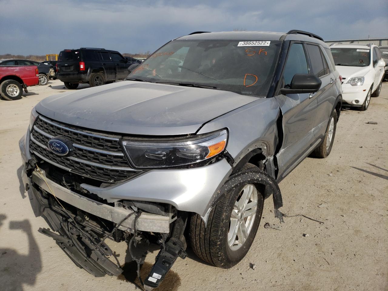 Photo 2 from auction – 2020 FORD EXPLORER X with VIN 1FMSK8DHXLGB82458