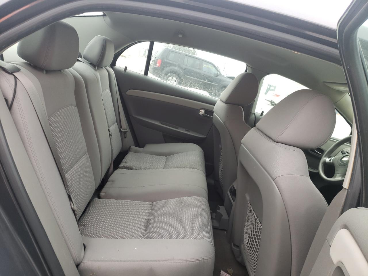Photo 6 from auction – 2010 CHEVROLET MALIBU LS with VIN 1G1ZB5EB8A4119927