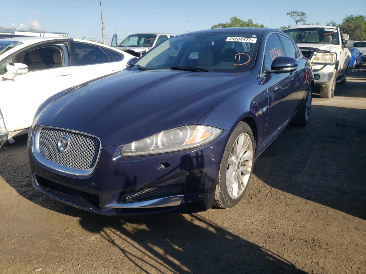 Photo 2 from auction – 2013 JAGUAR XF with VIN SAJWA0E76D8S70422
