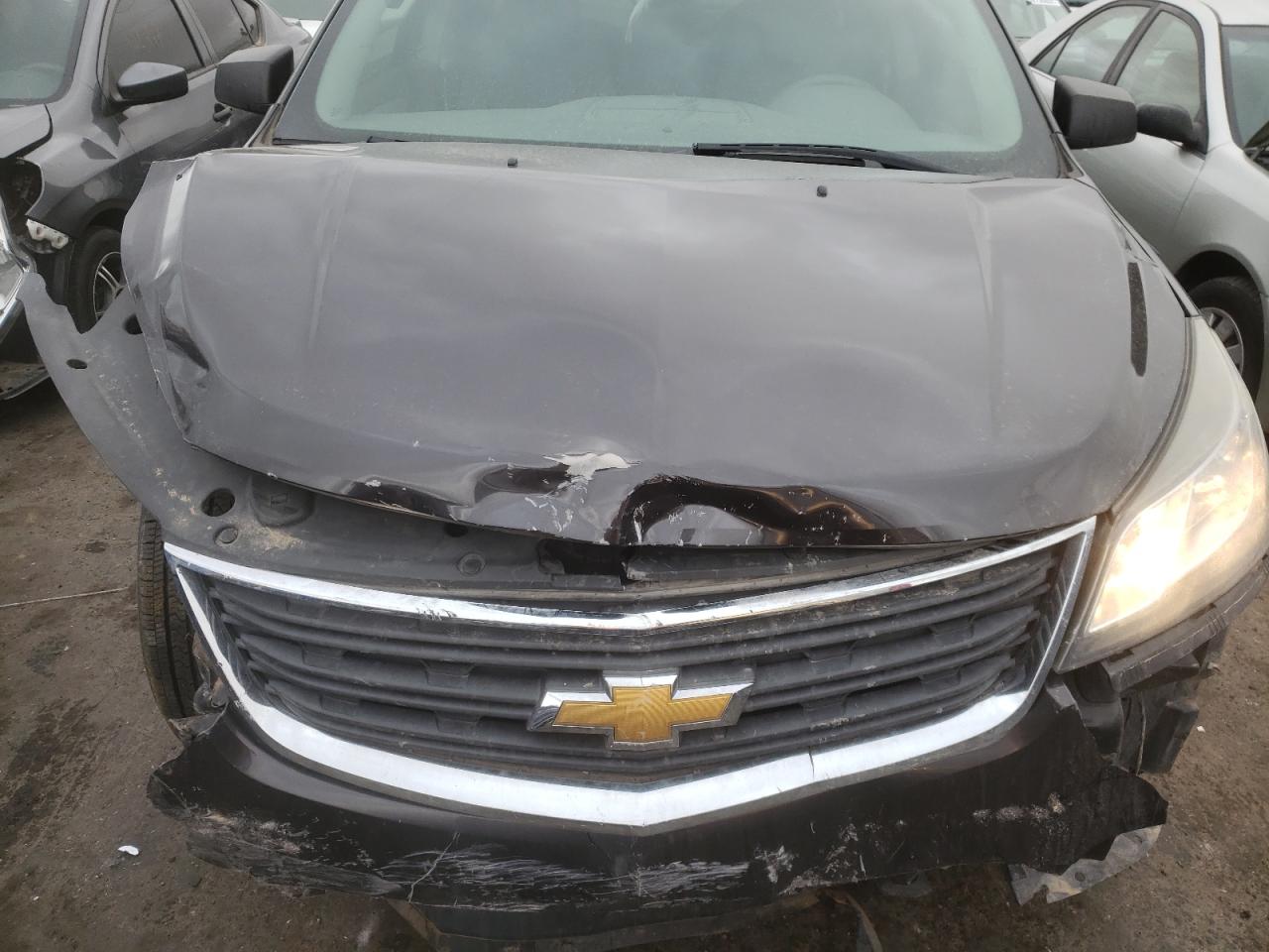 Photo 7 from auction – 2015 CHEVROLET TRAVERSE L with VIN 1GNKRFED0FJ138127