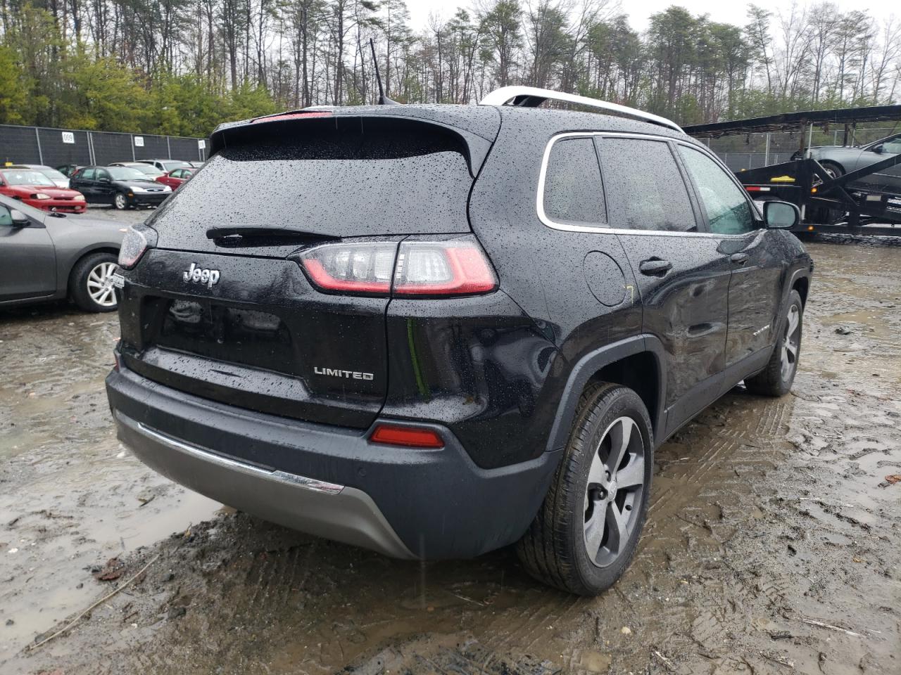 Photo 4 from auction – 2019 JEEP CHEROKEE L with VIN 1C4PJLDB4KD302489