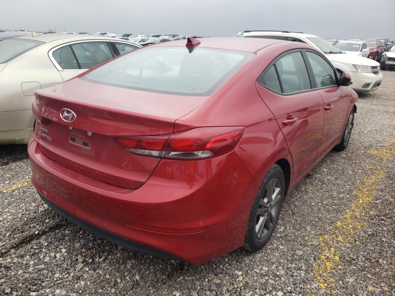 Photo 4 from auction – 2017 HYUNDAI ELANTRA SE with VIN 5NPD84LF2HH017172