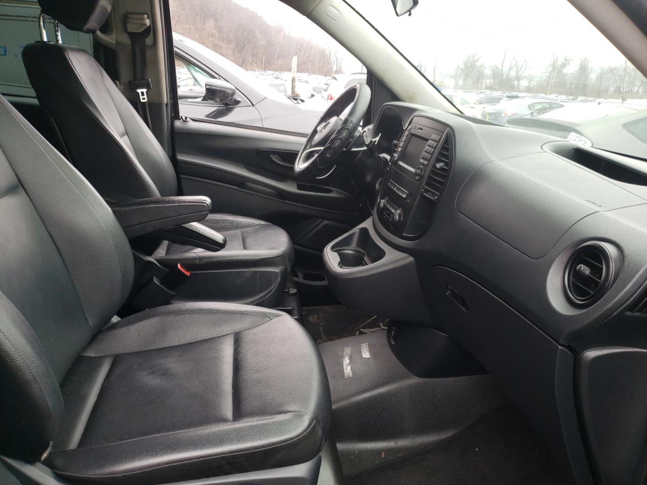 Photo 5 from auction – 2018 MERCEDES-BENZ METRIS with VIN WD4PG2EEXJ3485845