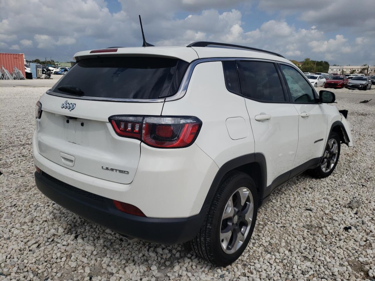 Photo 4 from auction – 2019 JEEP COMPASS LI with VIN 3C4NJCCB0KT793663