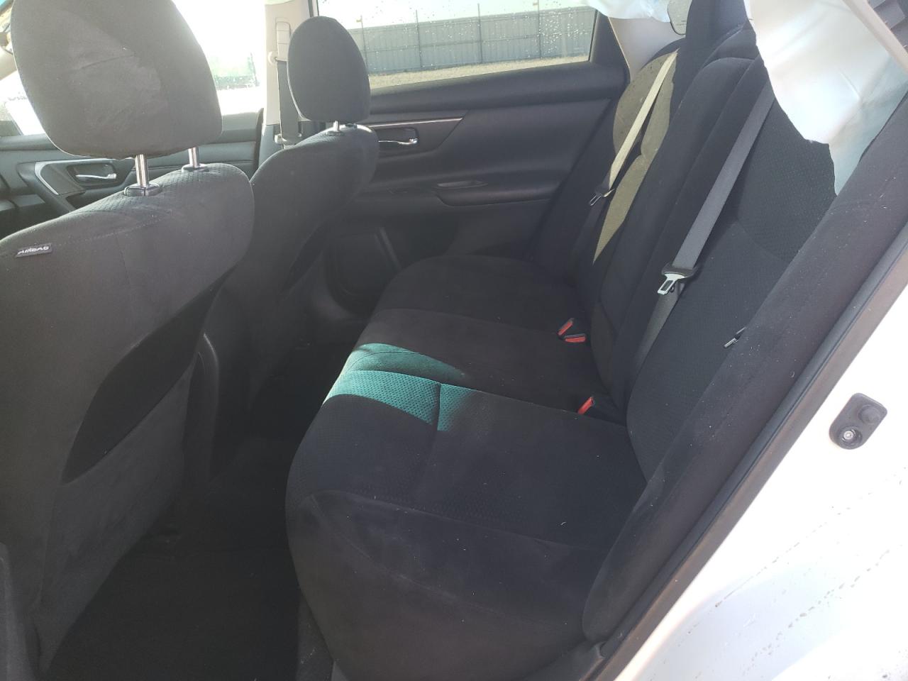 Photo 6 from auction – 2015 NISSAN ALTIMA 2.5 with VIN 1N4AL3AP8FC414701