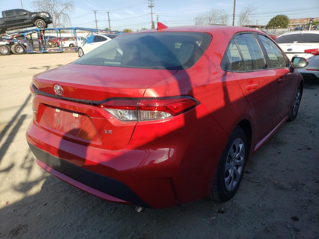 Photo 4 from auction – 2020 TOYOTA COROLLA LE with VIN 5YFEPRAE5LP113890