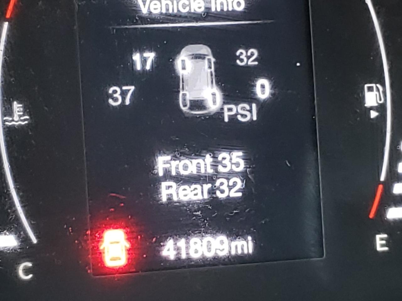 صورة رقم 8 من المزاد - 2018 JEEP COMPASS LA مع VIN 3C4NJCBB5JT165842