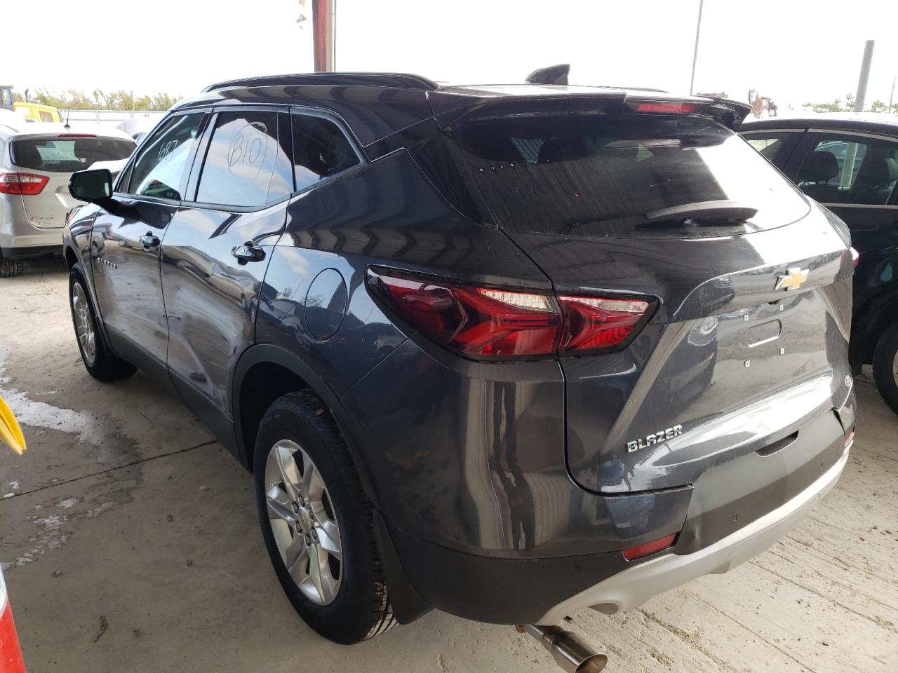 Photo 3 from auction – 2022 CHEVROLET BLAZER 2LT with VIN 3GNKBCR40NS127333
