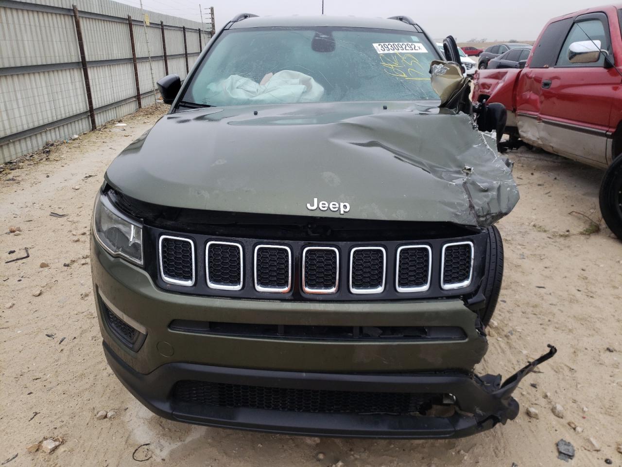 Photo 9 from auction – 2017 JEEP COMPASS SP with VIN 3C4NJDABXHT642735