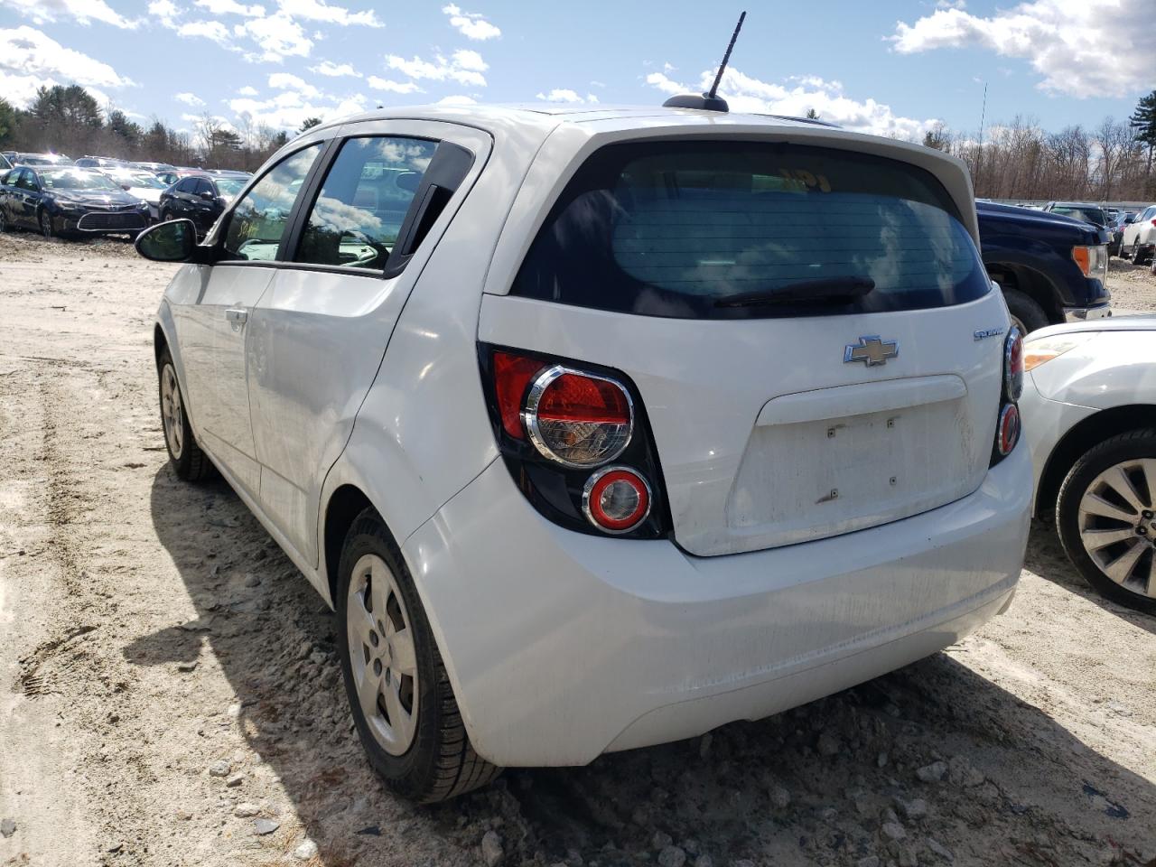 Photo 3 from auction – 2016 CHEVROLET SONIC LS with VIN 1G1JA6SG4G4169318