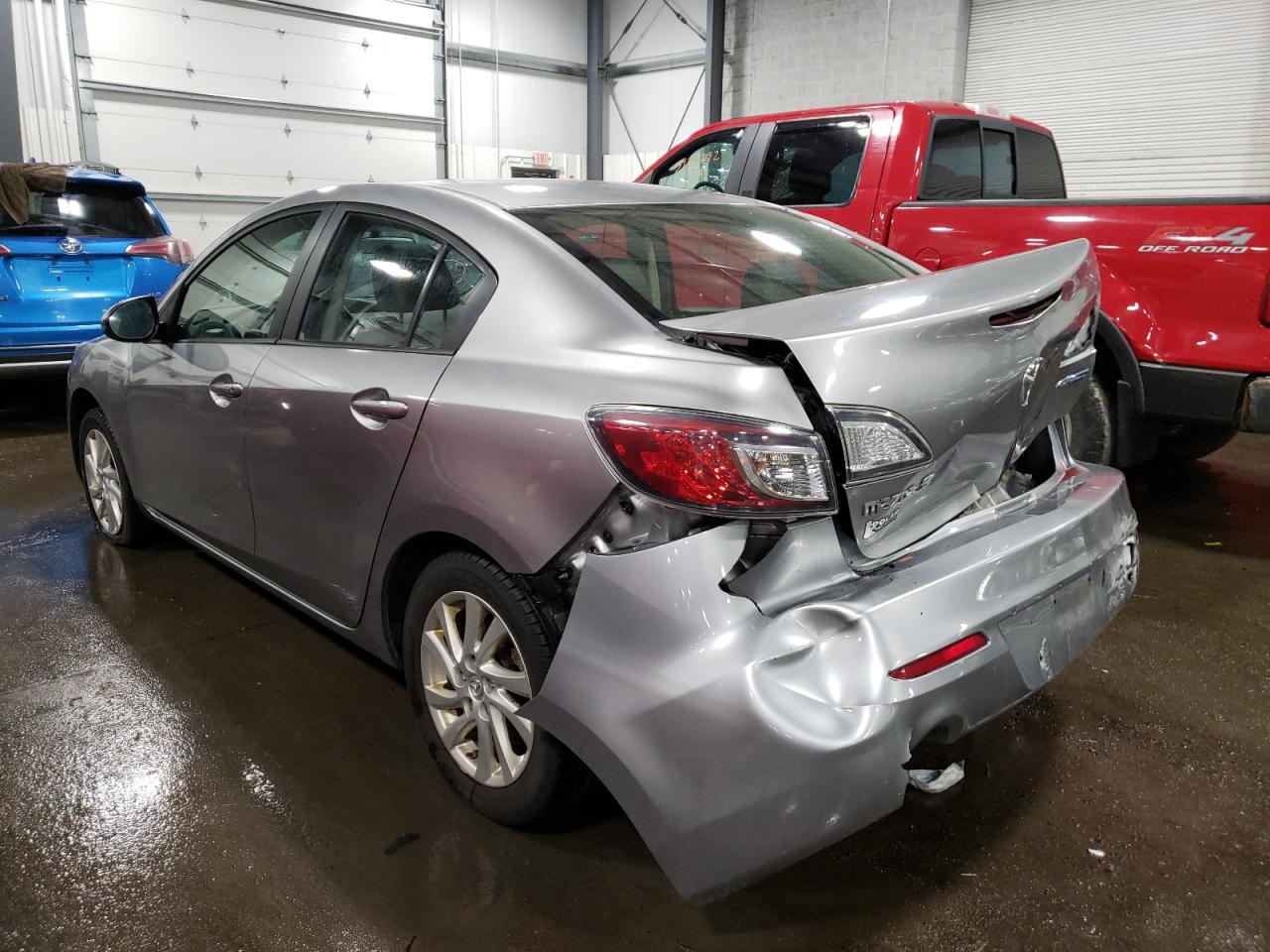 Фото 3 с аукциона – 2012 MAZDA 3 I с VIN JM1BL1W71C1569979
