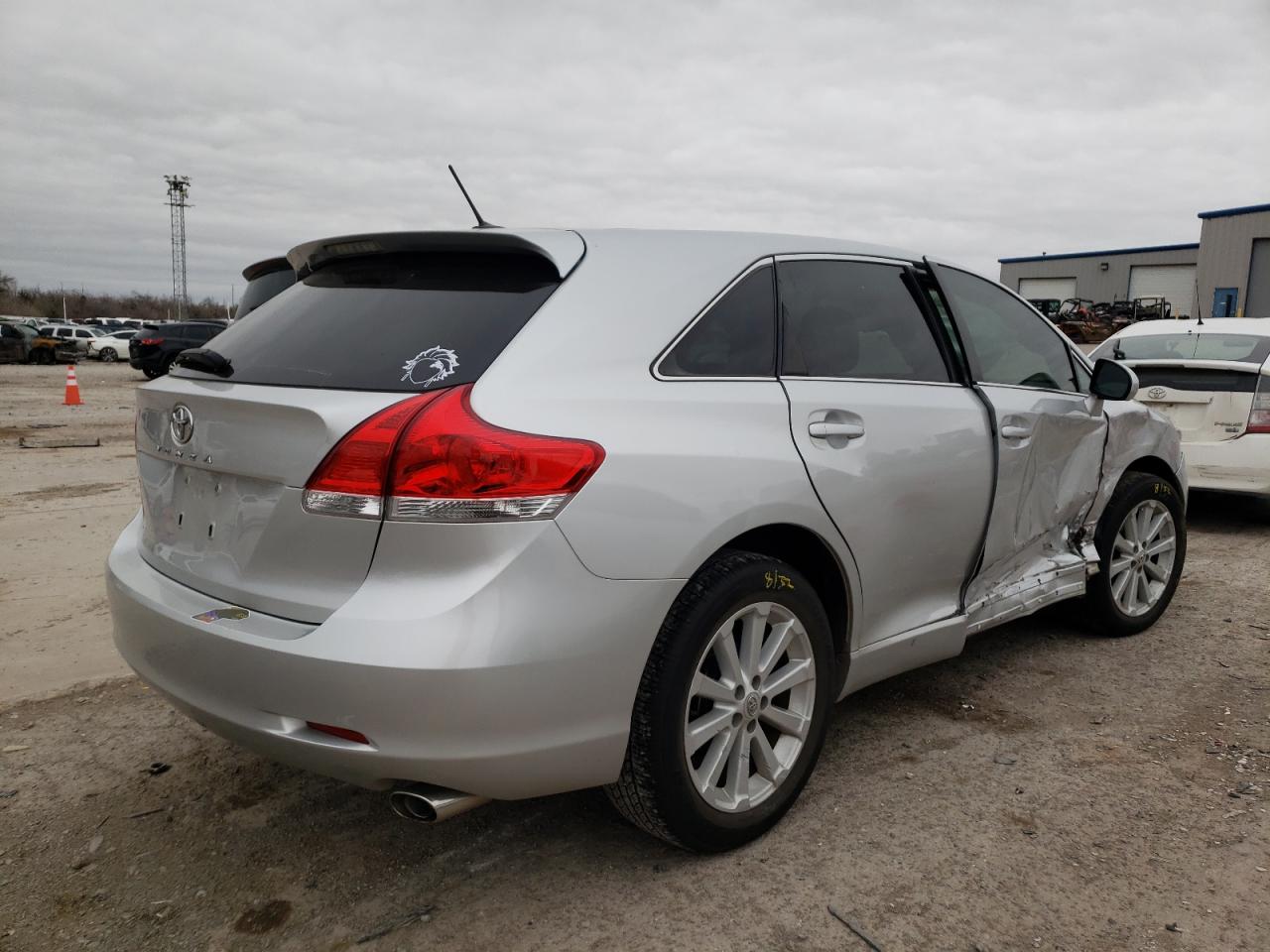 Photo 4 from auction – 2011 TOYOTA VENZA with VIN 4T3ZA3BB5BU044935
