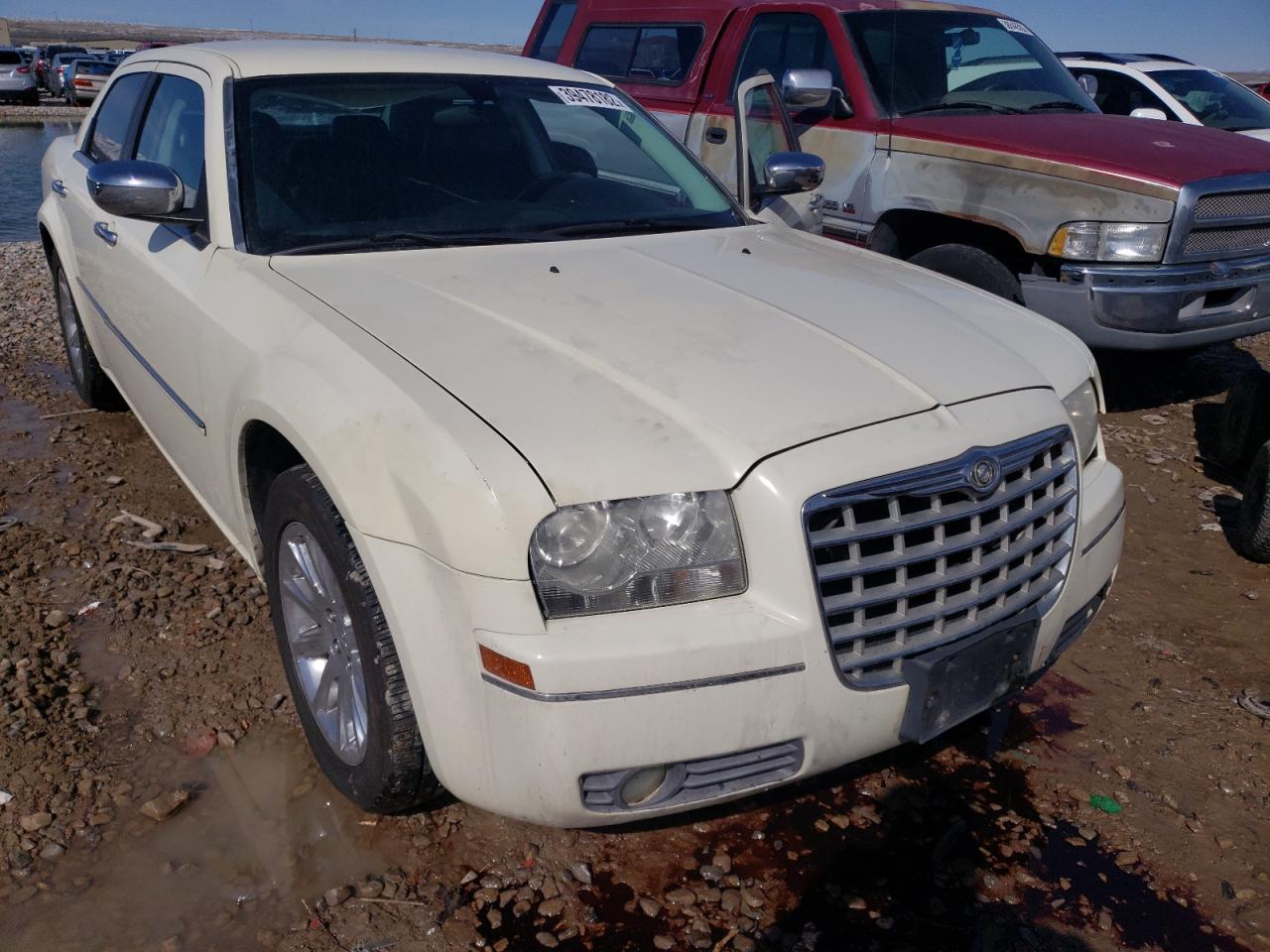 CHRYSLER 300 TOURIN 2010 with VIN 2C3CA5CV9AH182491 - Photo from auction