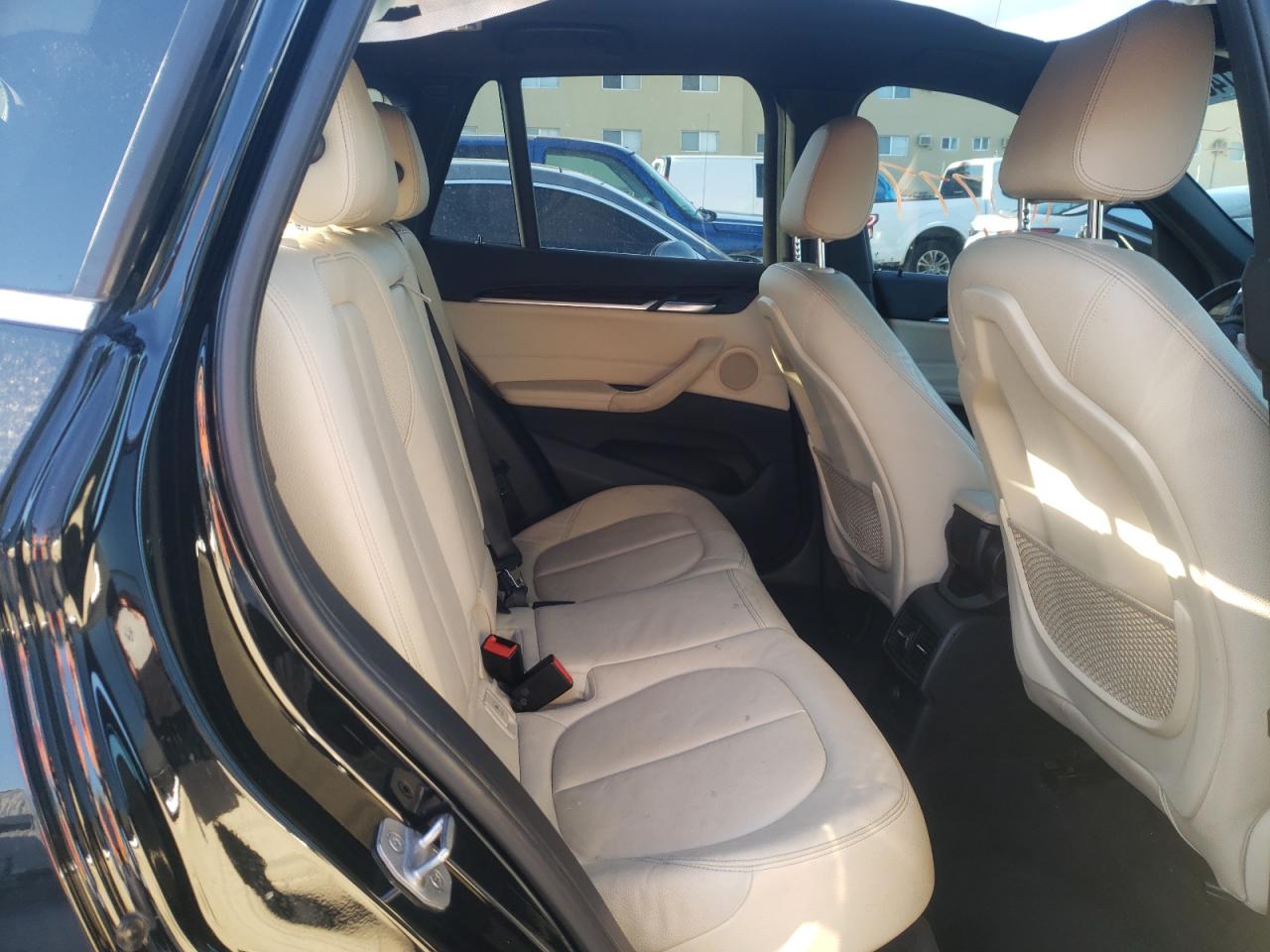 Photo 6 from auction – 2017 BMW X1 SDRIVE2 with VIN WBXHU7C36H5H33955