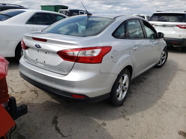 Photo 4 from auction – 2014 FORD FOCUS SE with VIN 1FADP3F21EL362843