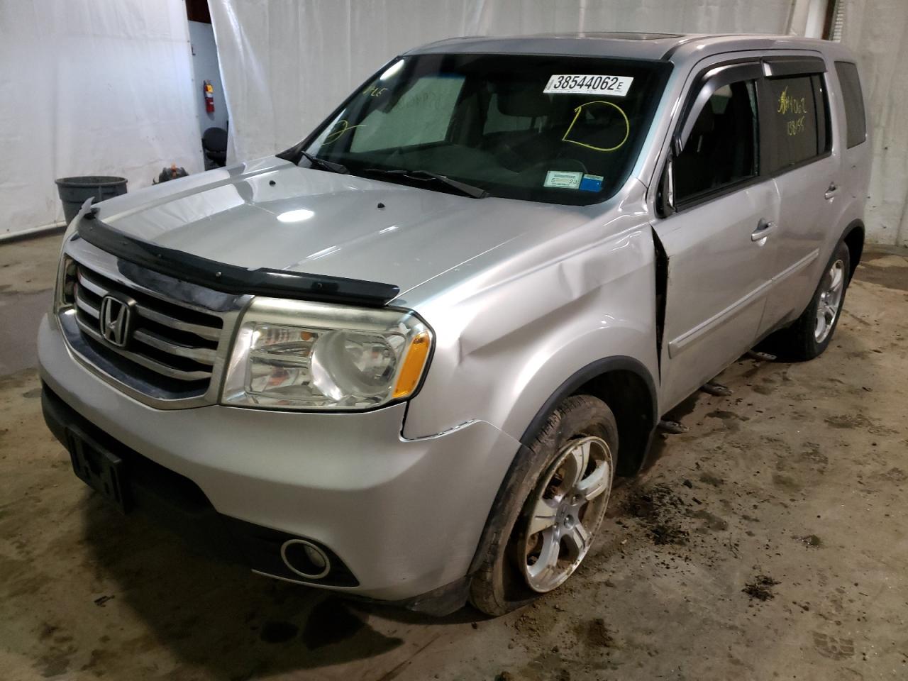 Photo 2 from auction – 2013 HONDA PILOT EXL with VIN 5FNYF4H64DB050067