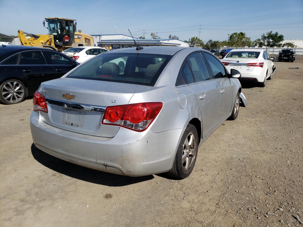 Photo 4 from auction – 2014 CHEVROLET CRUZE LT with VIN 1G1PC5SB2E7156419