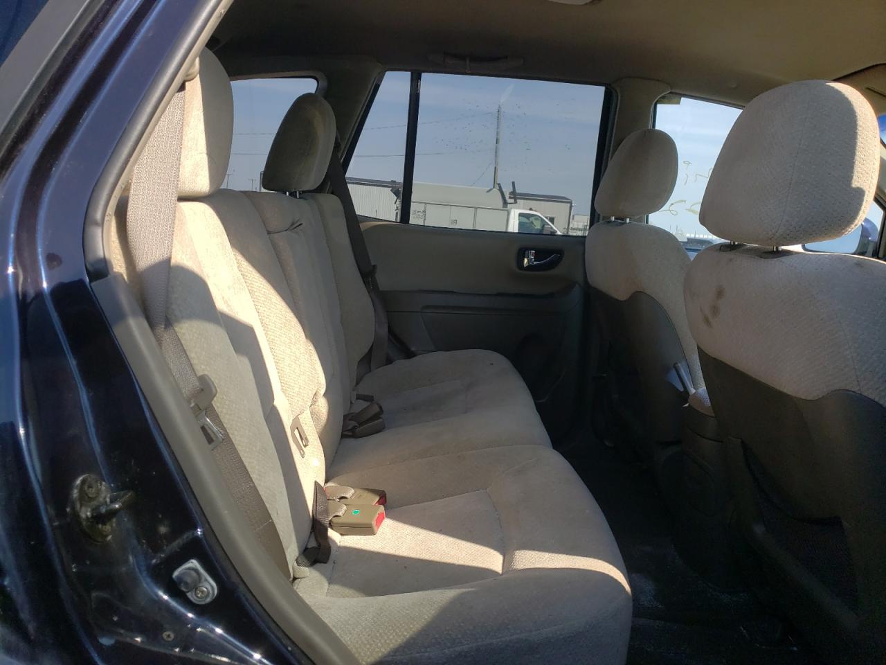Photo 6 from auction – 2005 HYUNDAI SANTA FE with VIN KM8SC73D75U994049