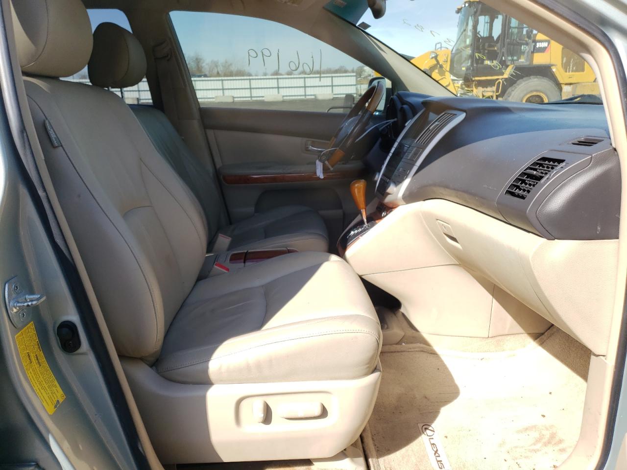 Photo 5 from auction – 2006 LEXUS RX 400 with VIN JTJHW31U060035986