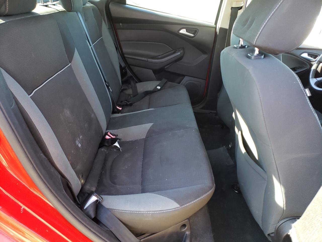 Photo 6 from auction – 2013 FORD FOCUS SE with VIN 1FADP3F25DL259472