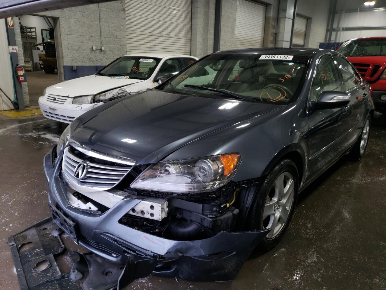 Photo 2 from auction – 2008 ACURA RL with VIN JH4KB16658C002520