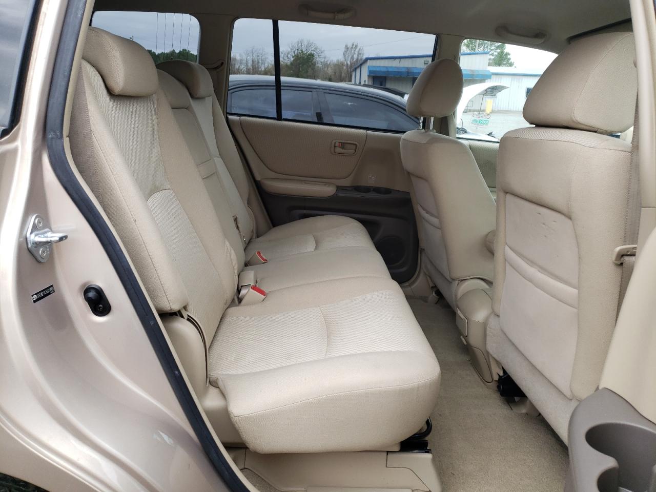 Photo 6 from auction – 2006 TOYOTA HIGHLANDER with VIN JTEEW21A260024926