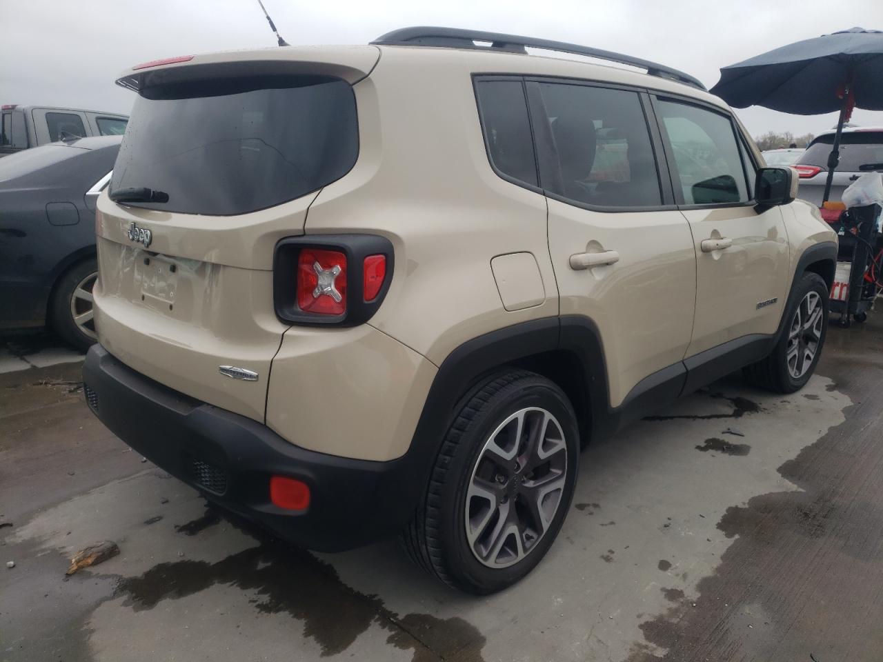 Photo 4 from auction – 2015 JEEP RENEGADE with VIN ZACCJABT4FPC35074