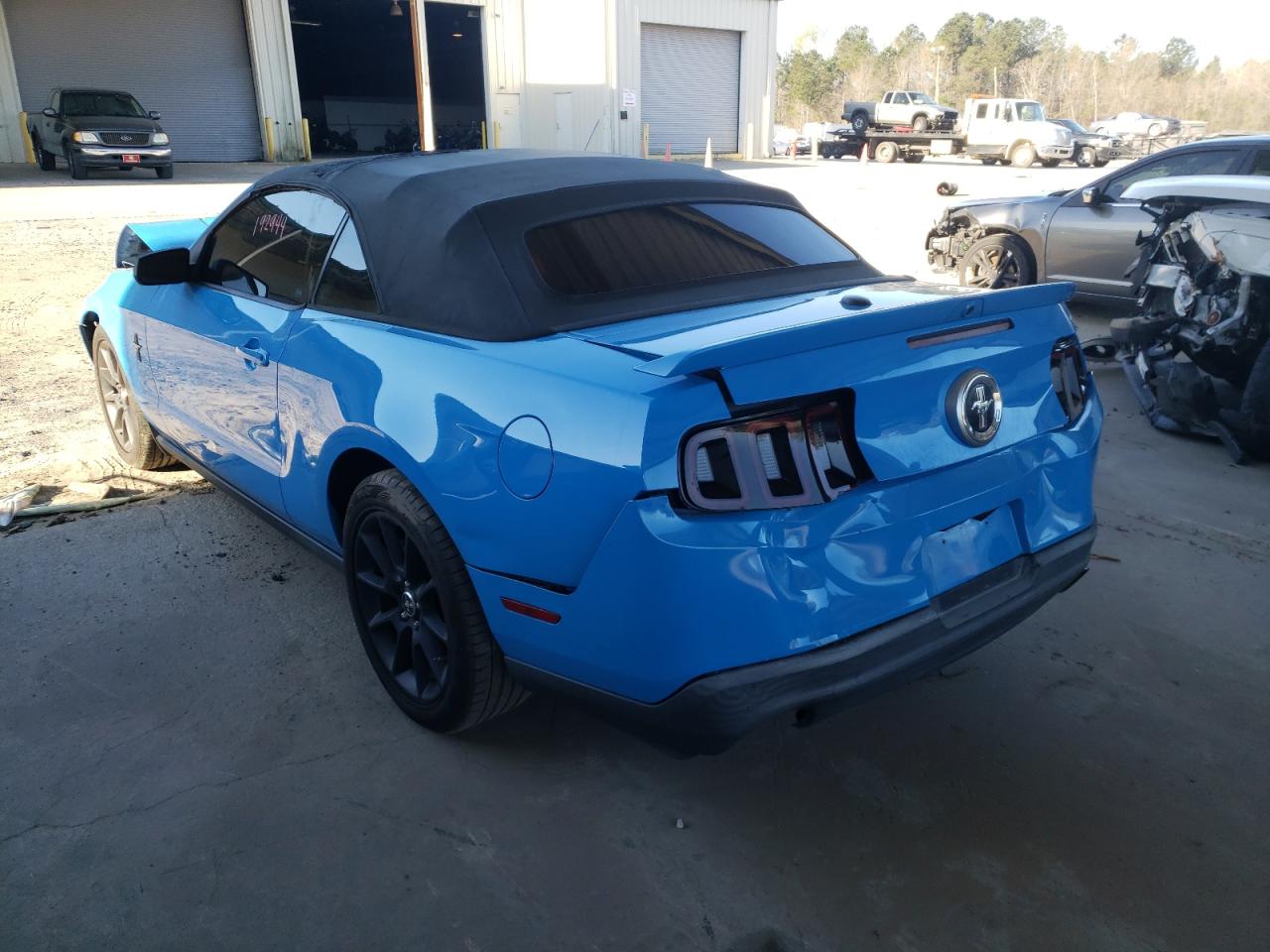 Photo 3 from auction – 2011 FORD MUSTANG with VIN 1ZVBP8EM1B5100724