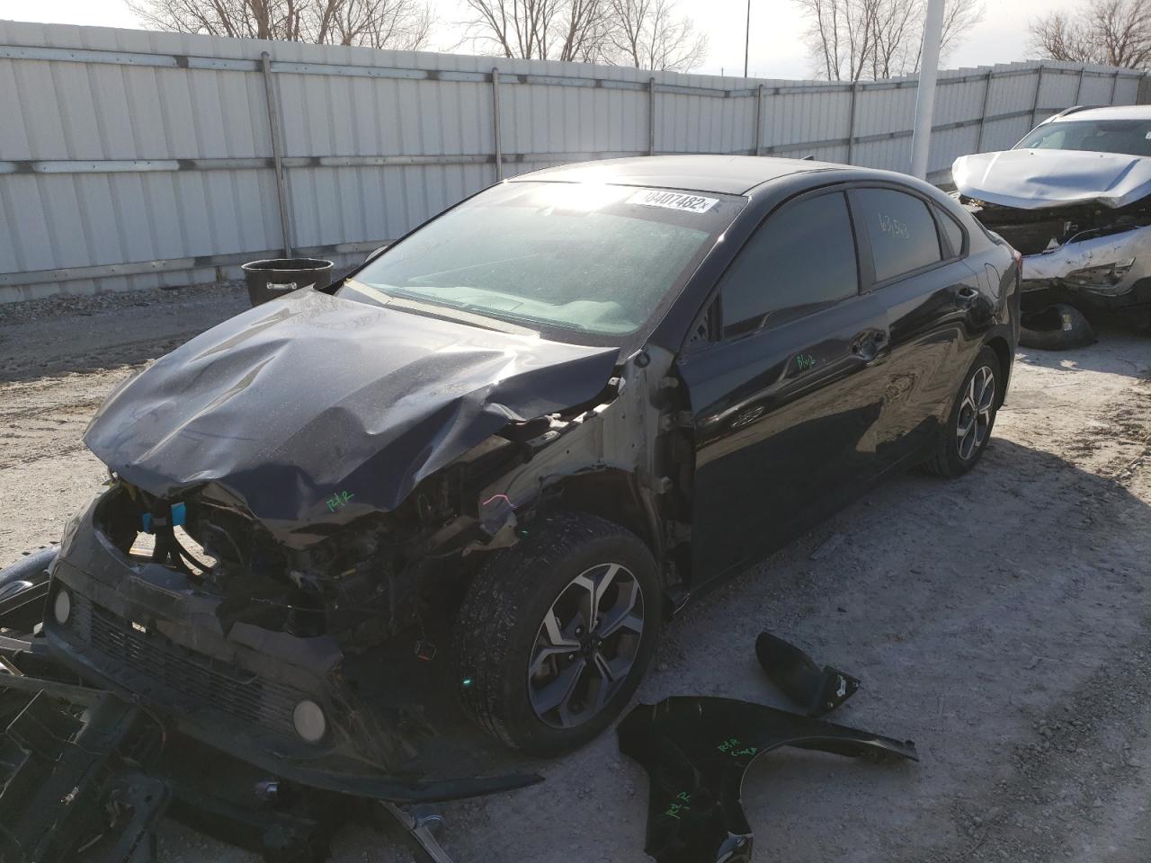Photo 2 from auction – 2019 KIA FORTE FE with VIN 3KPF24ADXKE112635