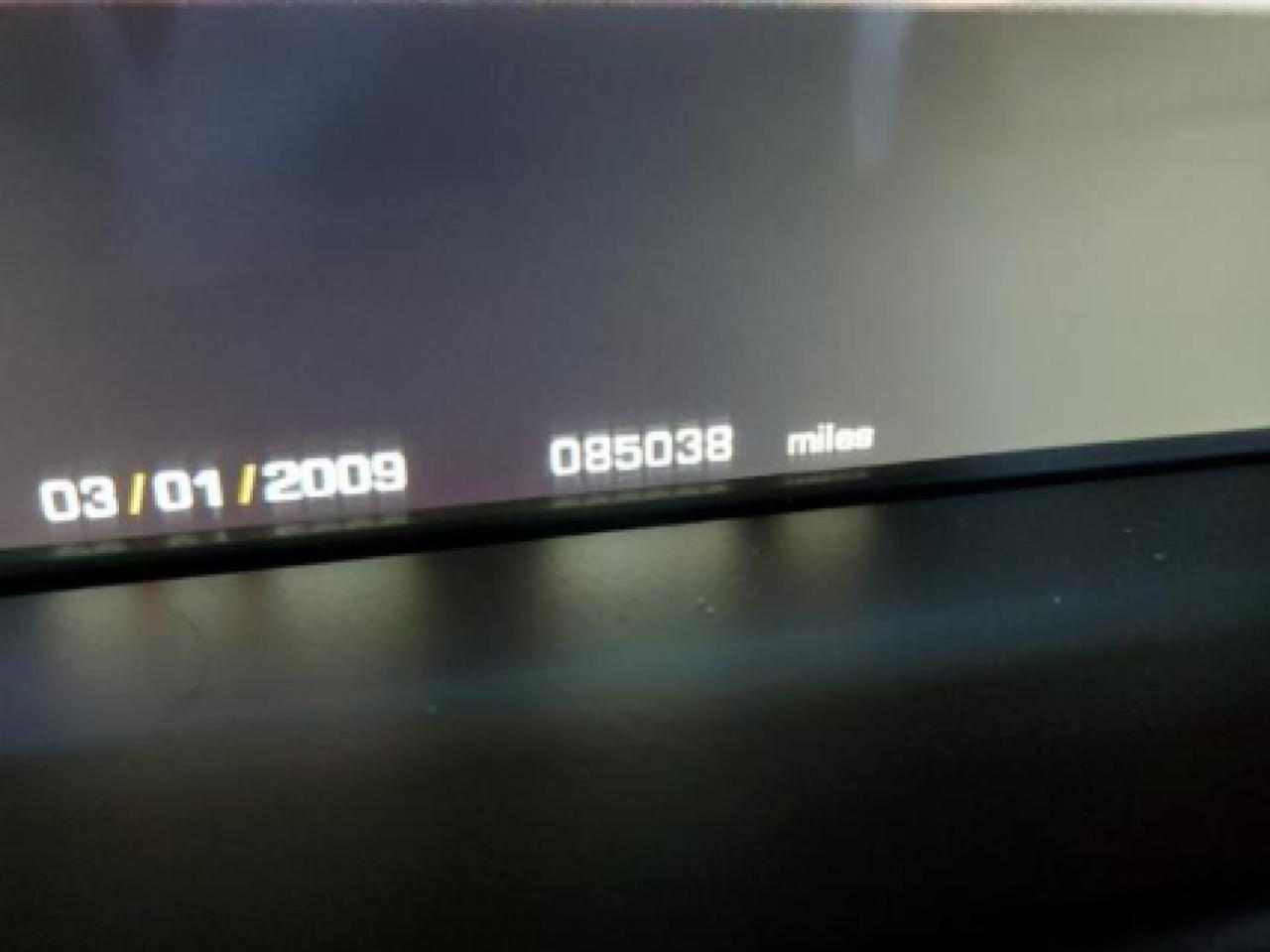 Photo 8 from auction – 2011 LAND ROVER RANGE ROVE with VIN SALMF1E46BA356749