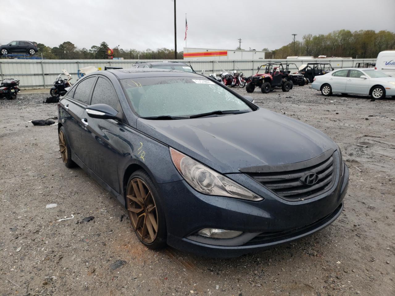 HYUNDAI SONATA SE 2014 with VIN 5NPEC4AB5EH861298 - Photo from auction