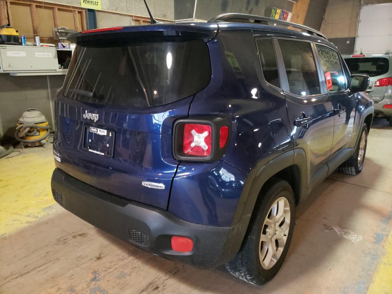 Photo 4 from auction – 2017 JEEP RENEGADE L with VIN ZACCJBBB0HPG59397