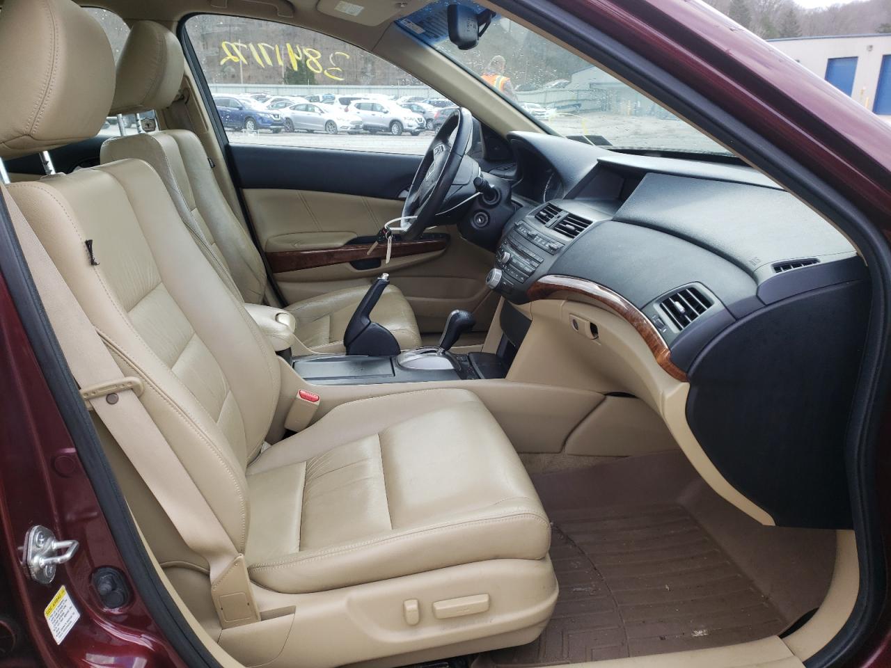Photo 5 from auction – 2012 HONDA ACCORD EXL with VIN 1HGCP2F89CA201218
