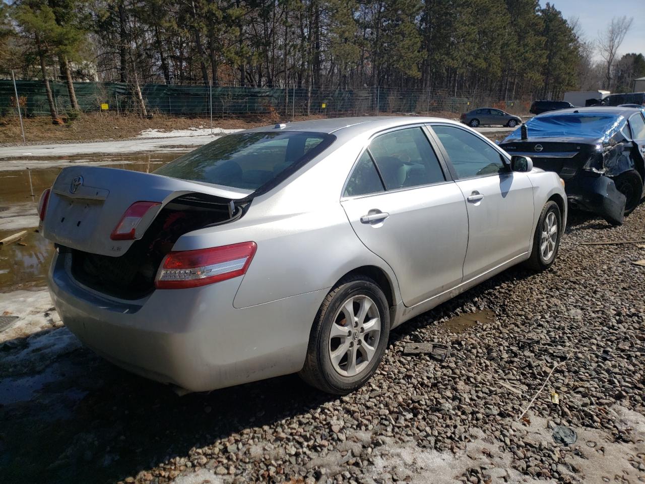 Фото 4 с аукциона – 2011 TOYOTA CAMRY BASE с VIN 4T4BF3EK0BR206676