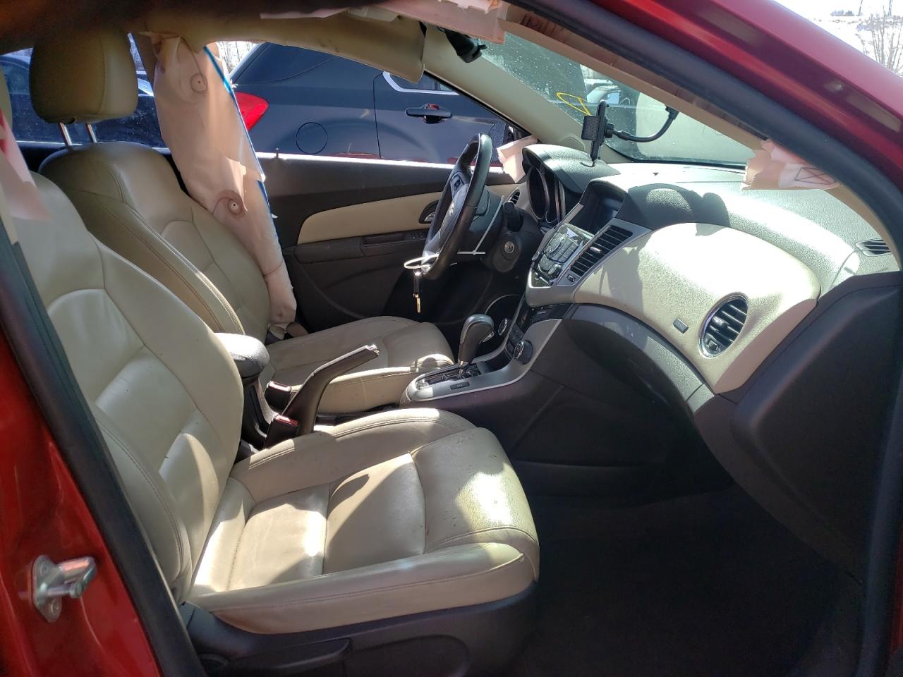 Photo 5 from auction – 2012 CHEVROLET CRUZE LT with VIN 1G1PG5SC3C7231624