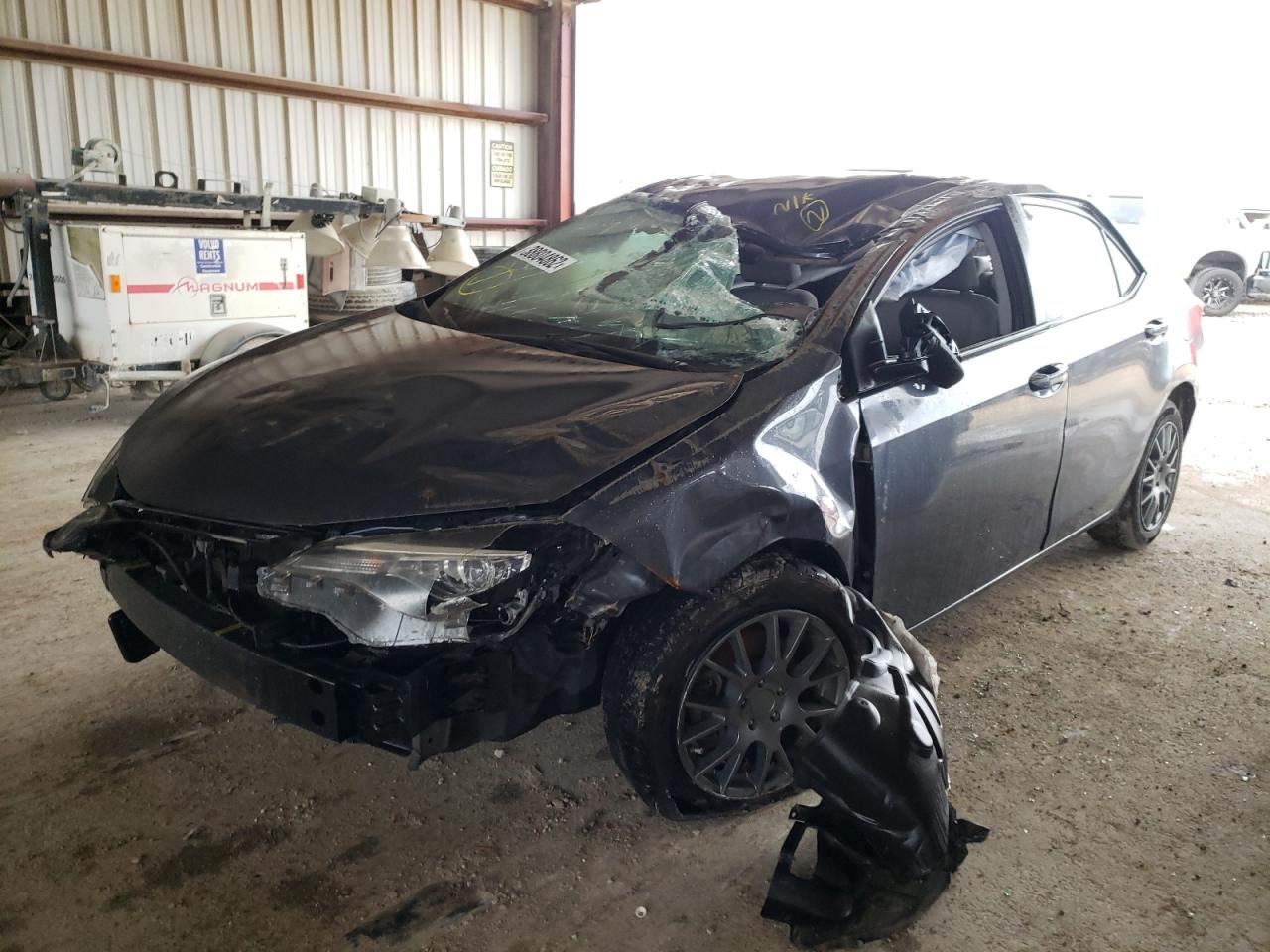 Photo 2 from auction – 2017 TOYOTA COROLLA L with VIN 5YFBURHE2HP615796