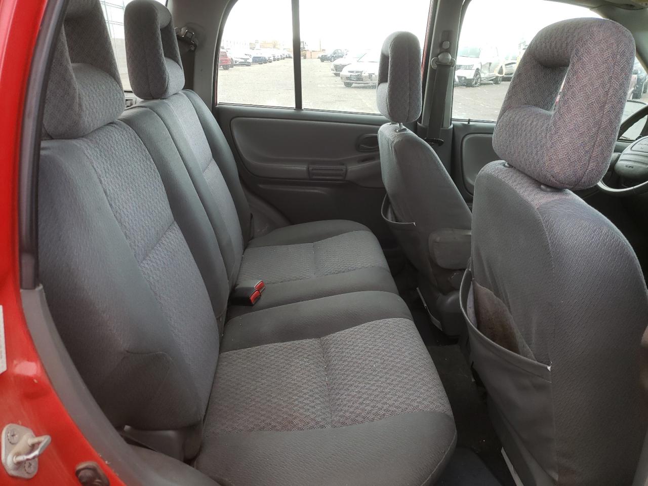 Photo 6 from auction – 2004 CHEVROLET TRACKER with VIN 2CNBJ134X46918289