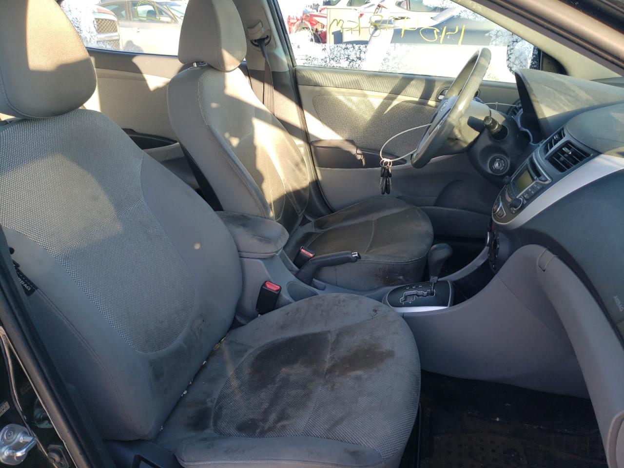 Photo 5 from auction – 2013 HYUNDAI ACCENT GLS with VIN KMHCT4AE4DU298312