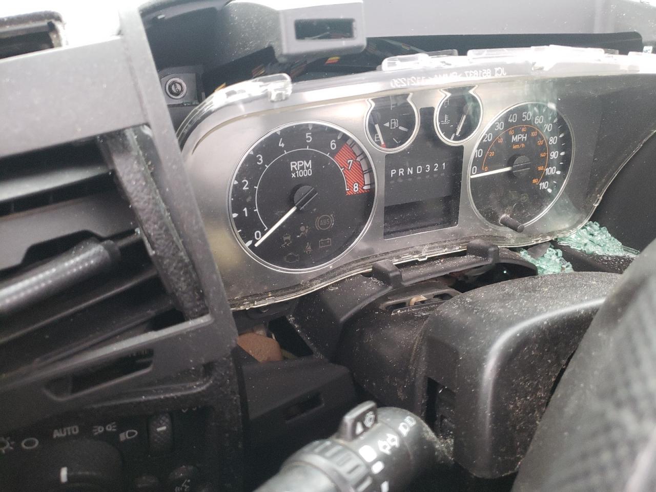 Photo 8 from auction – 2009 HUMMER H3 with VIN 5GTEN13E098115323