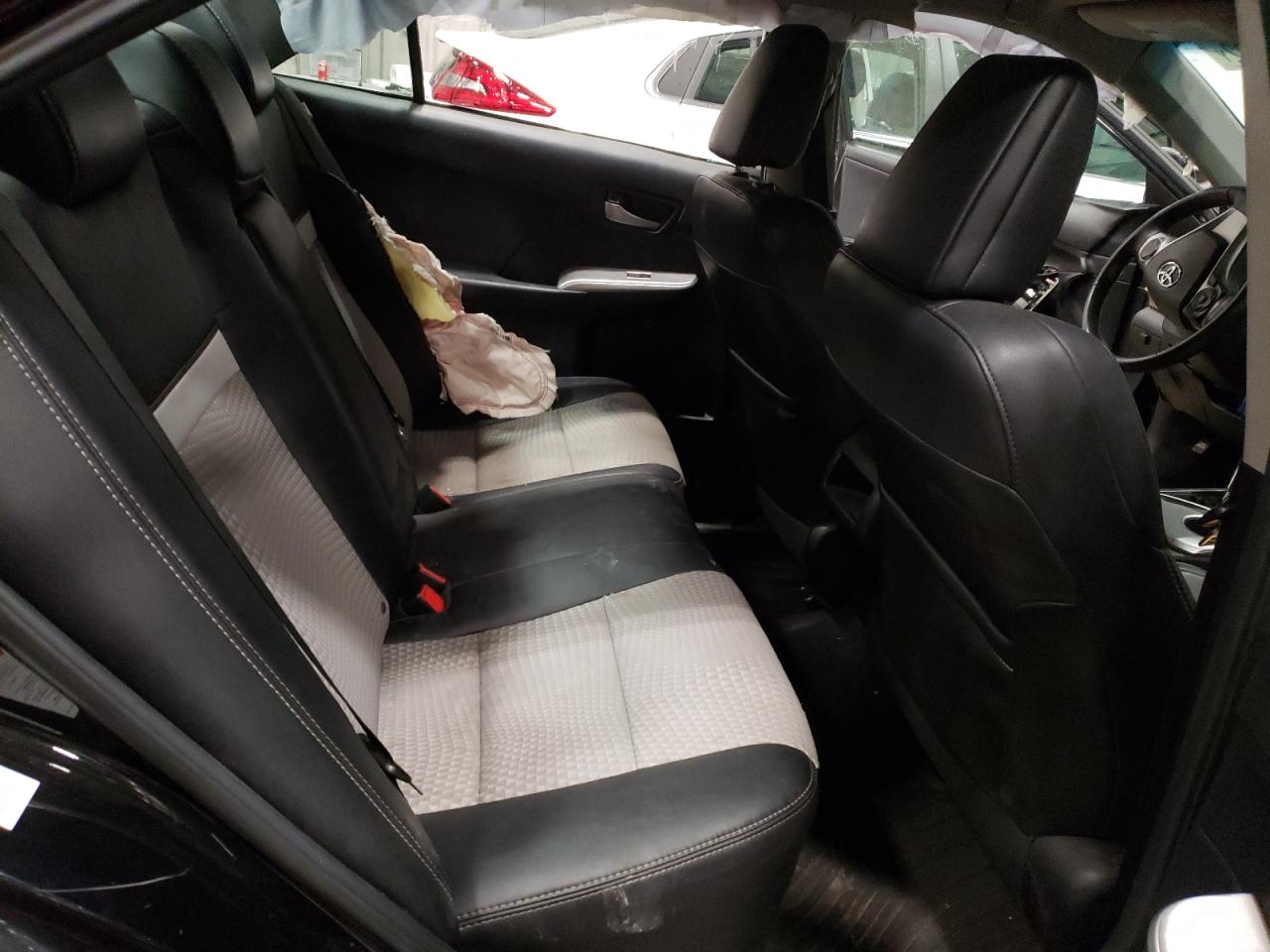 Photo 6 from auction – 2014 TOYOTA CAMRY L with VIN 4T1BF1FK7EU833098