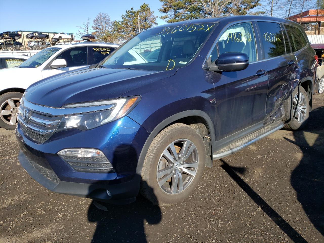 Photo 2 from auction – 2016 HONDA PILOT EXL with VIN 5FNYF6H85GB013949