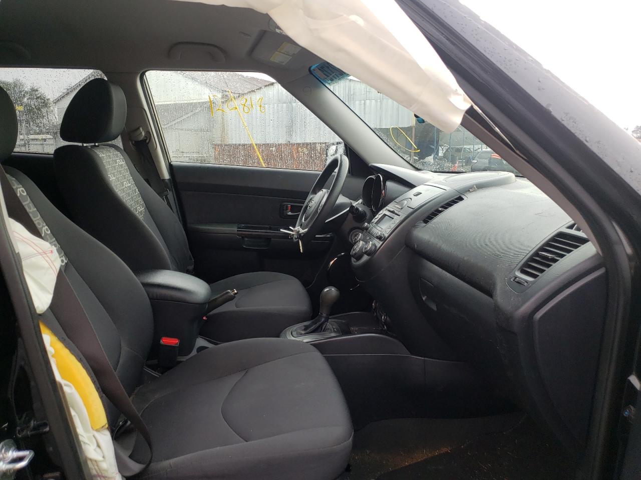 Photo 5 from auction – 2011 KIA SOUL with VIN KNDJT2A28B7245436
