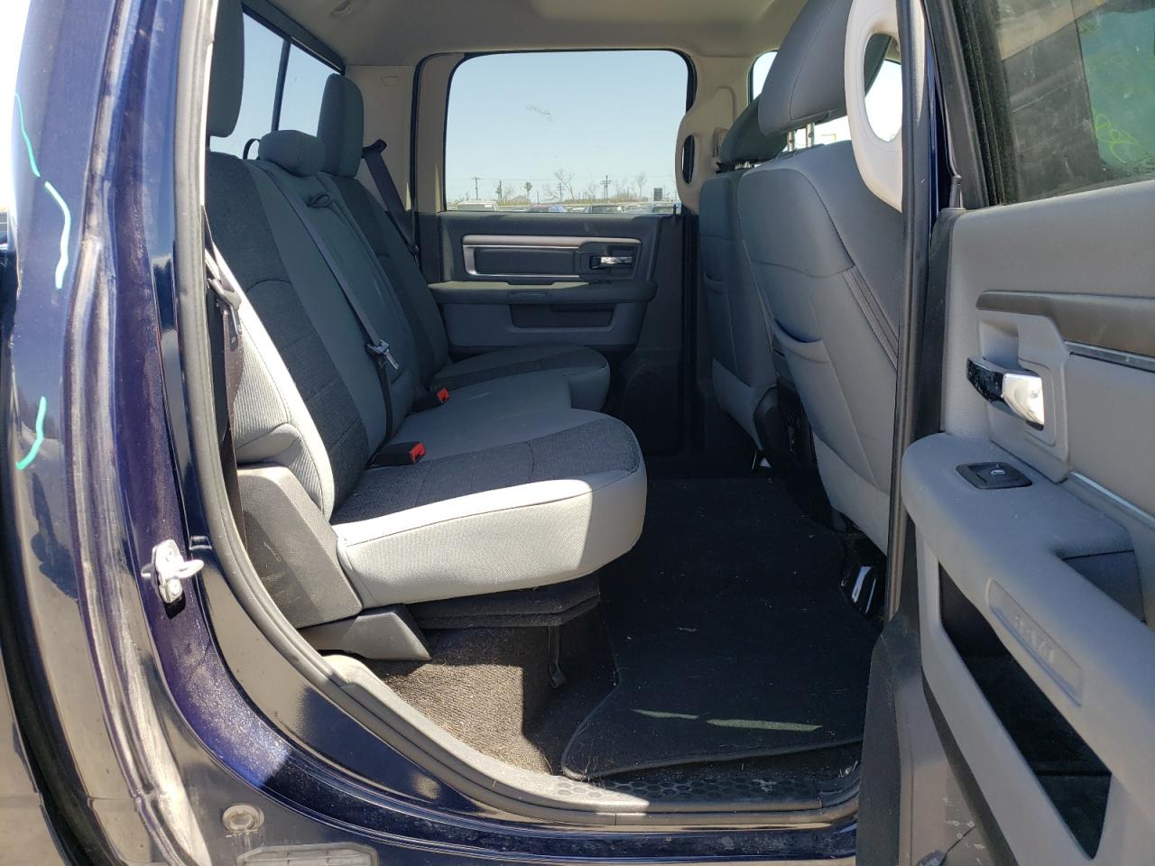 Photo 6 from auction – 2014 RAM 1500 SLT with VIN 1C6RR6LT6ES458862