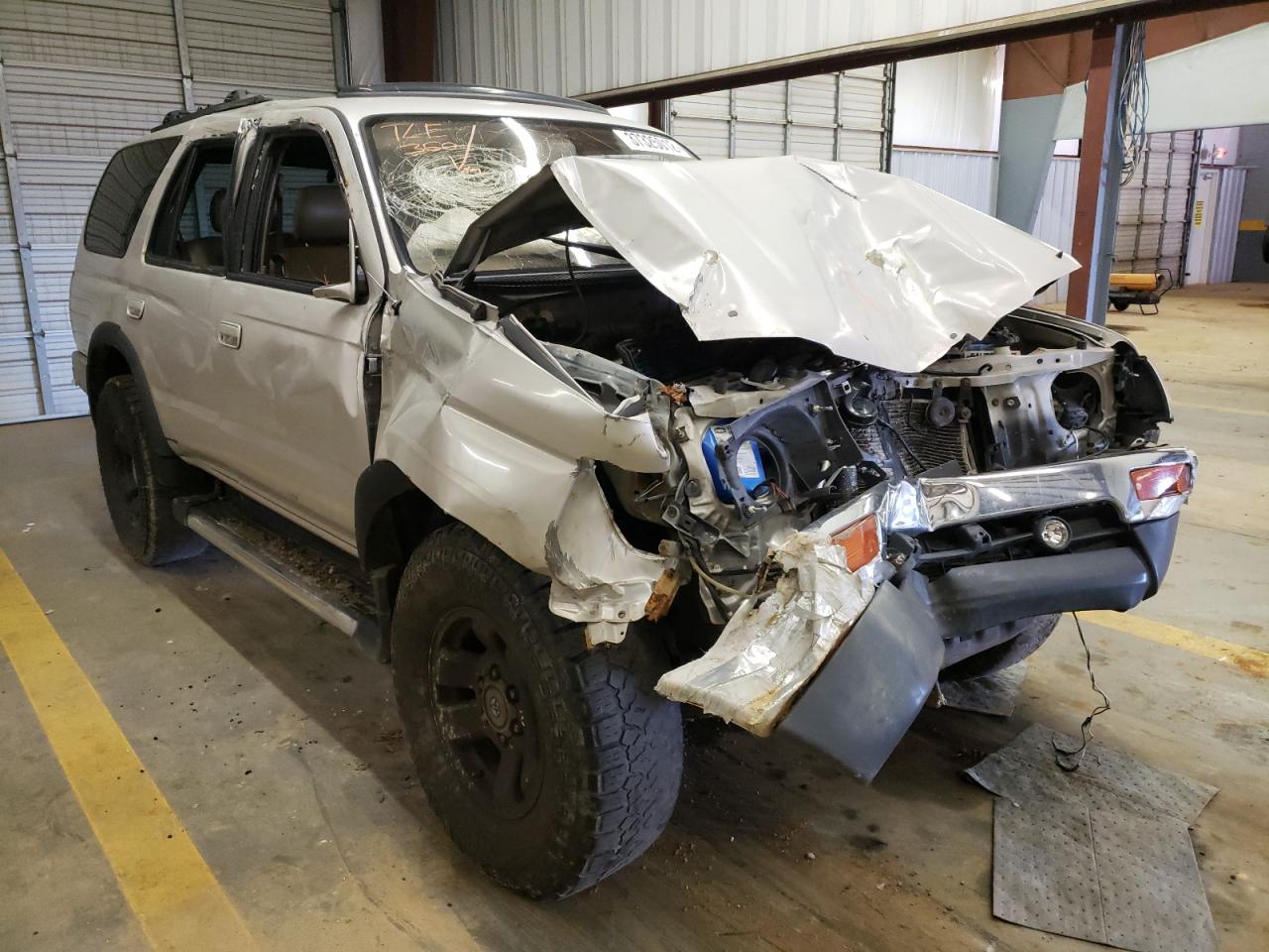 Photo 1 from auction – 1998 TOYOTA 4RUNNER SR with VIN JT3HN86RXW0190279