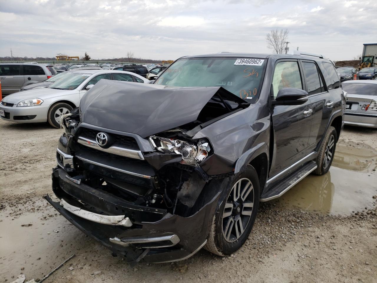 Photo 2 from auction – 2014 TOYOTA 4RUNNER SR with VIN JTEBU5JR9E5192709